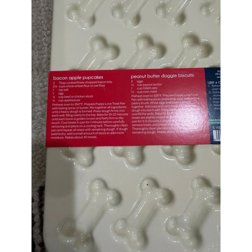 Nordic Ware Puppy Love Navy Dog Bone Treat‎ Pan Nonstick Baking Mold New W Tag